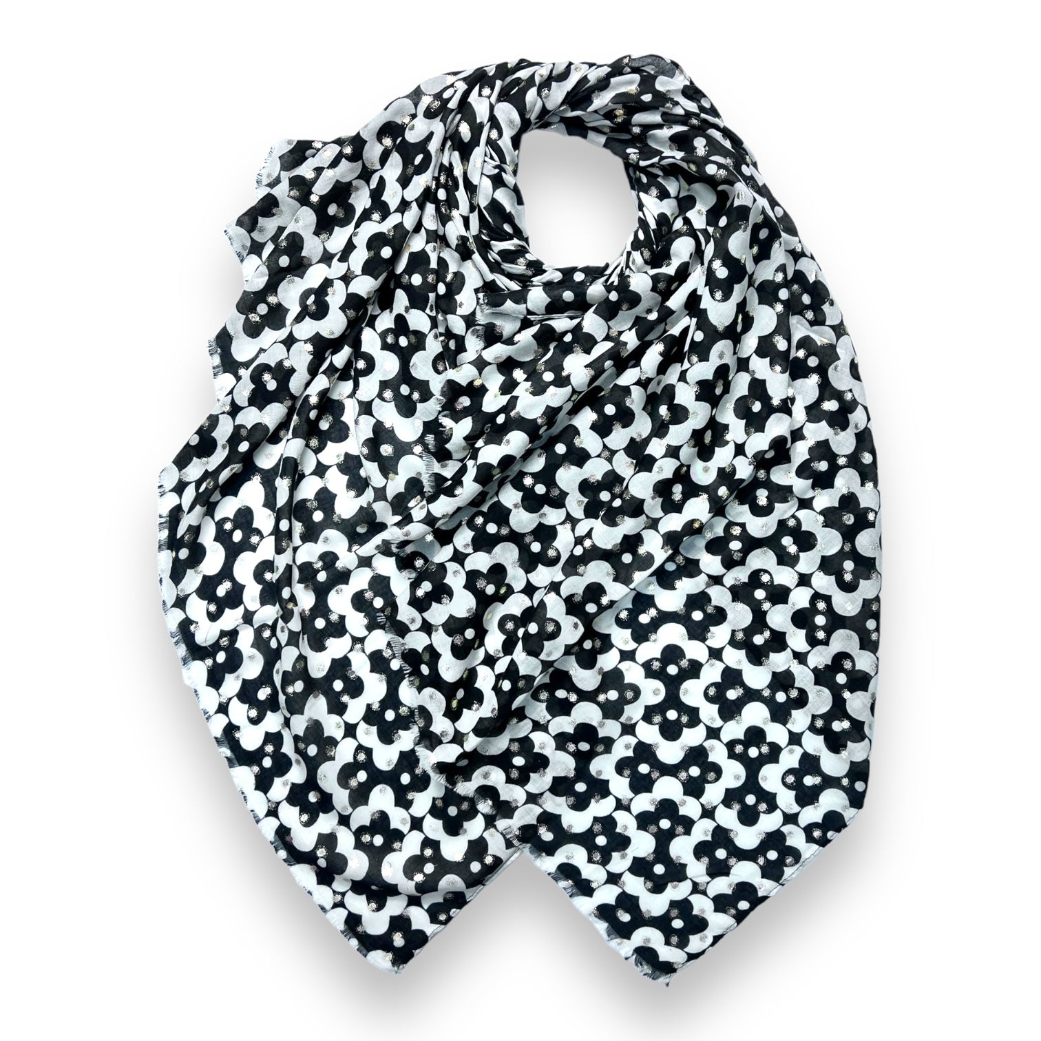 Clover print scarf finished with fringes