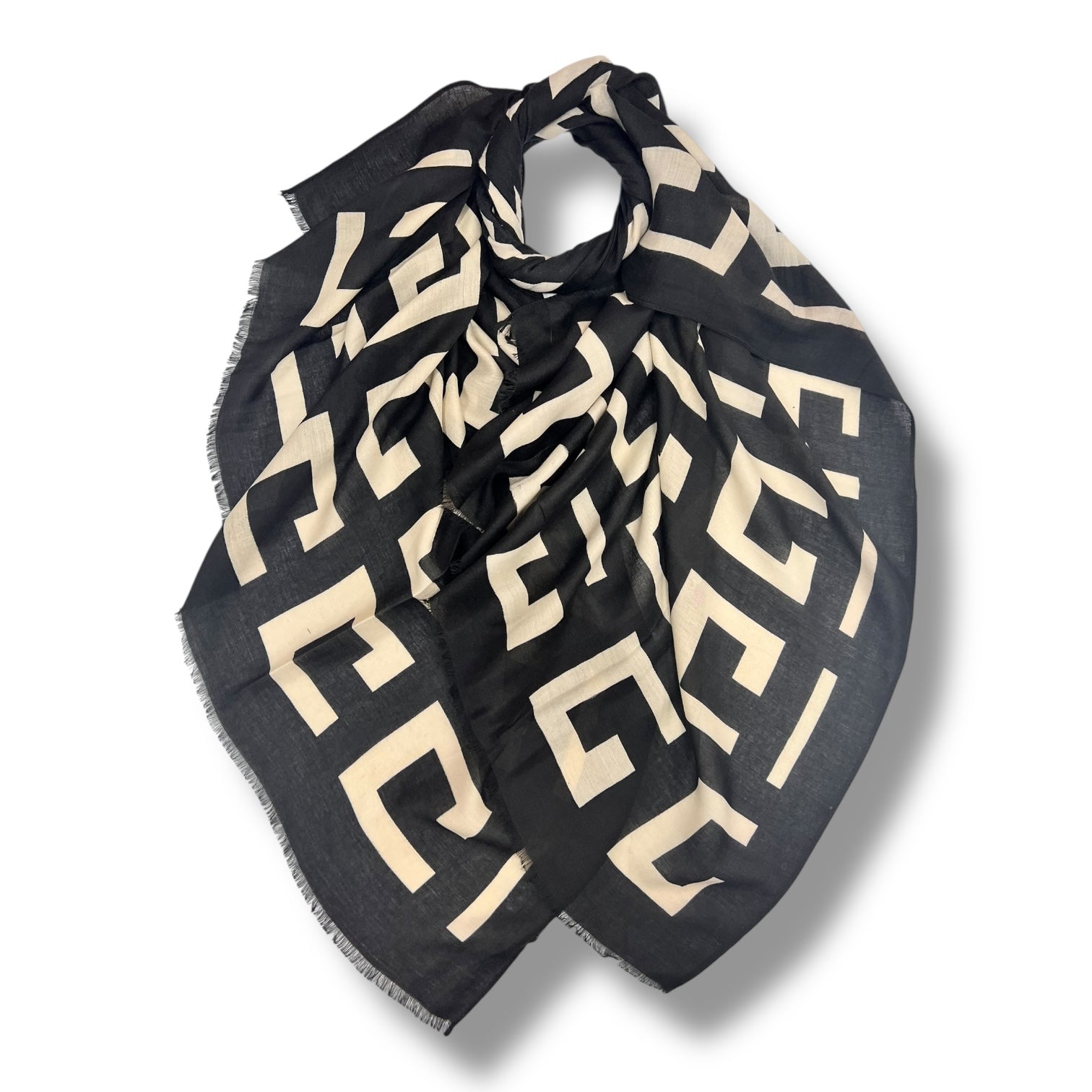 Classic geometrical printed scarf on solid canvas