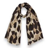 Big leopard print of medium weight scarf